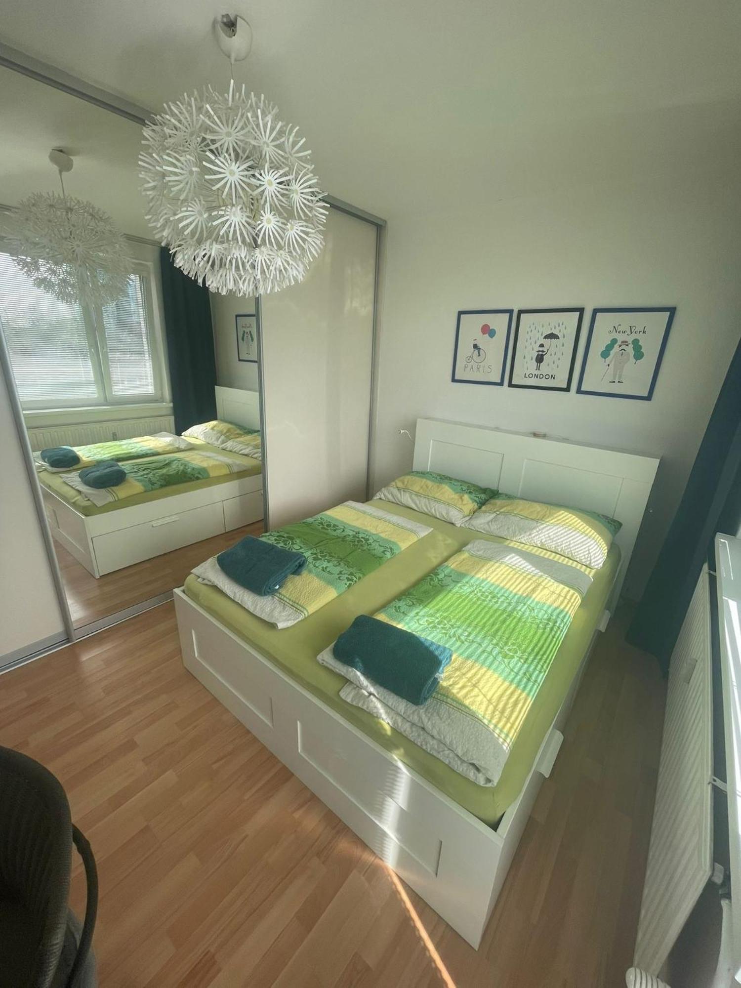 Park View City Center Location Apartment With Balcony Bratislava Eksteriør billede
